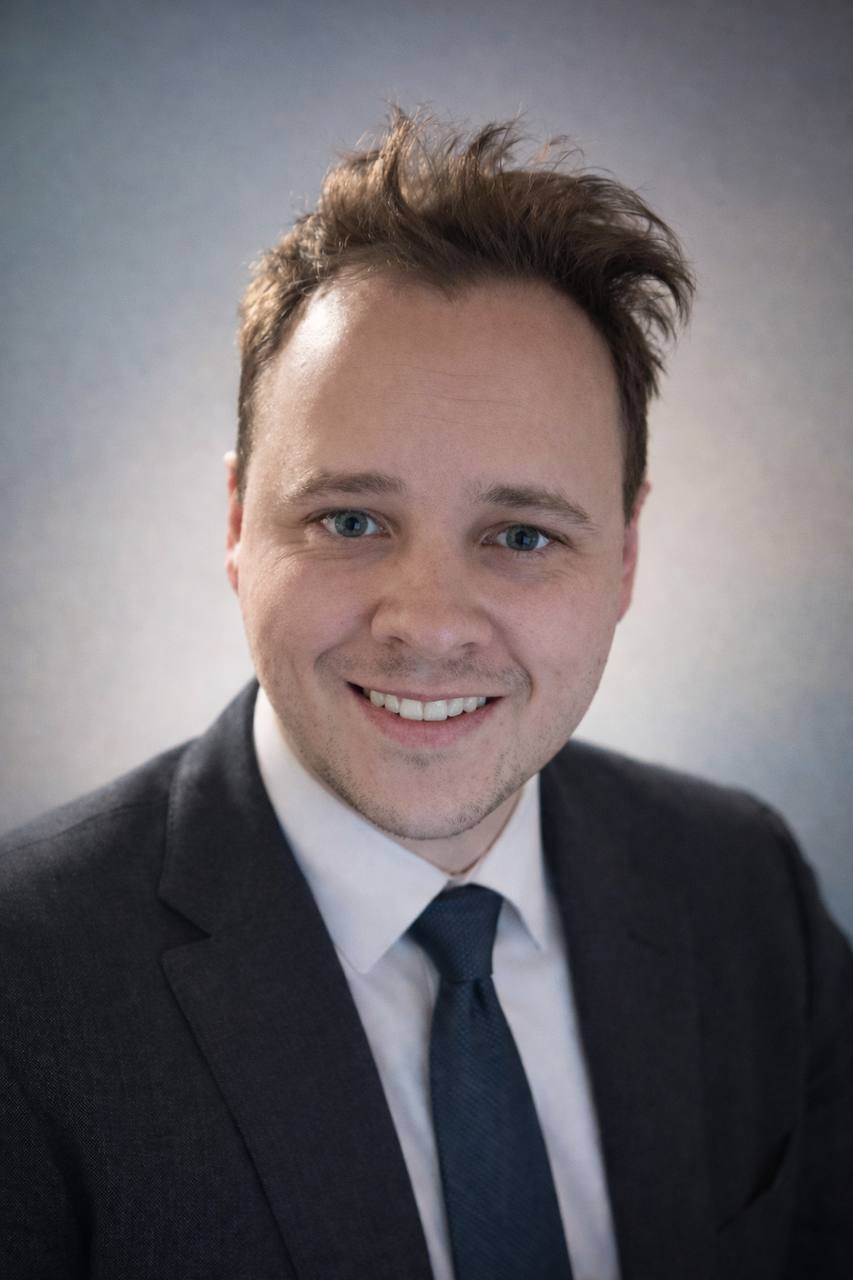 Олег Шляхов