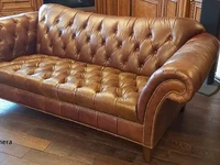 Фото работы перетяжки дивана из кож-зама Днепр