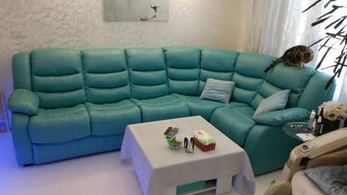 Фото работы перетяжка дивана на дому Днепр